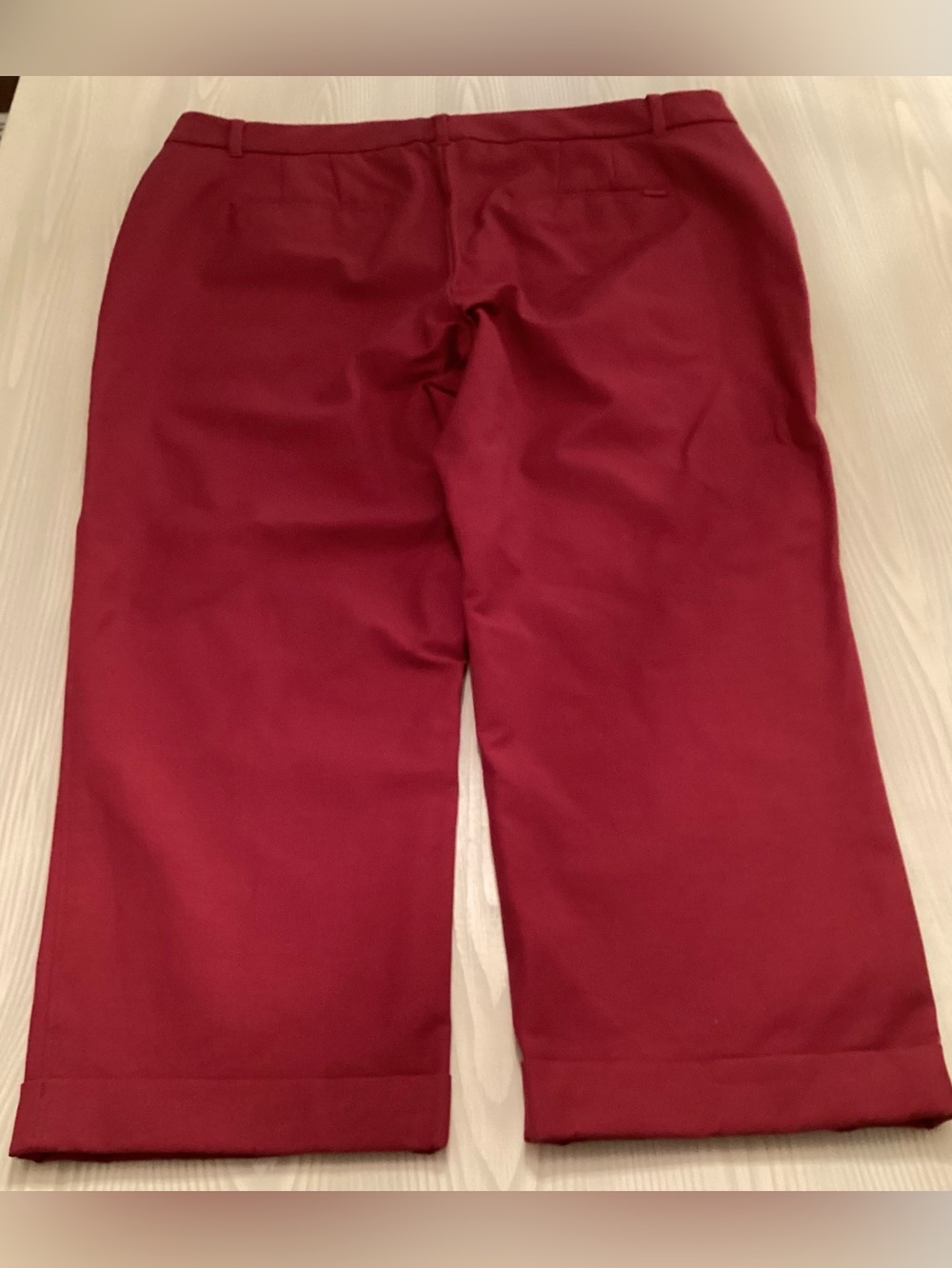 White House Black Market WHBM Slim Cuffed Crop Pants Womens 16 Burgundy Career - Picture 2 of 11